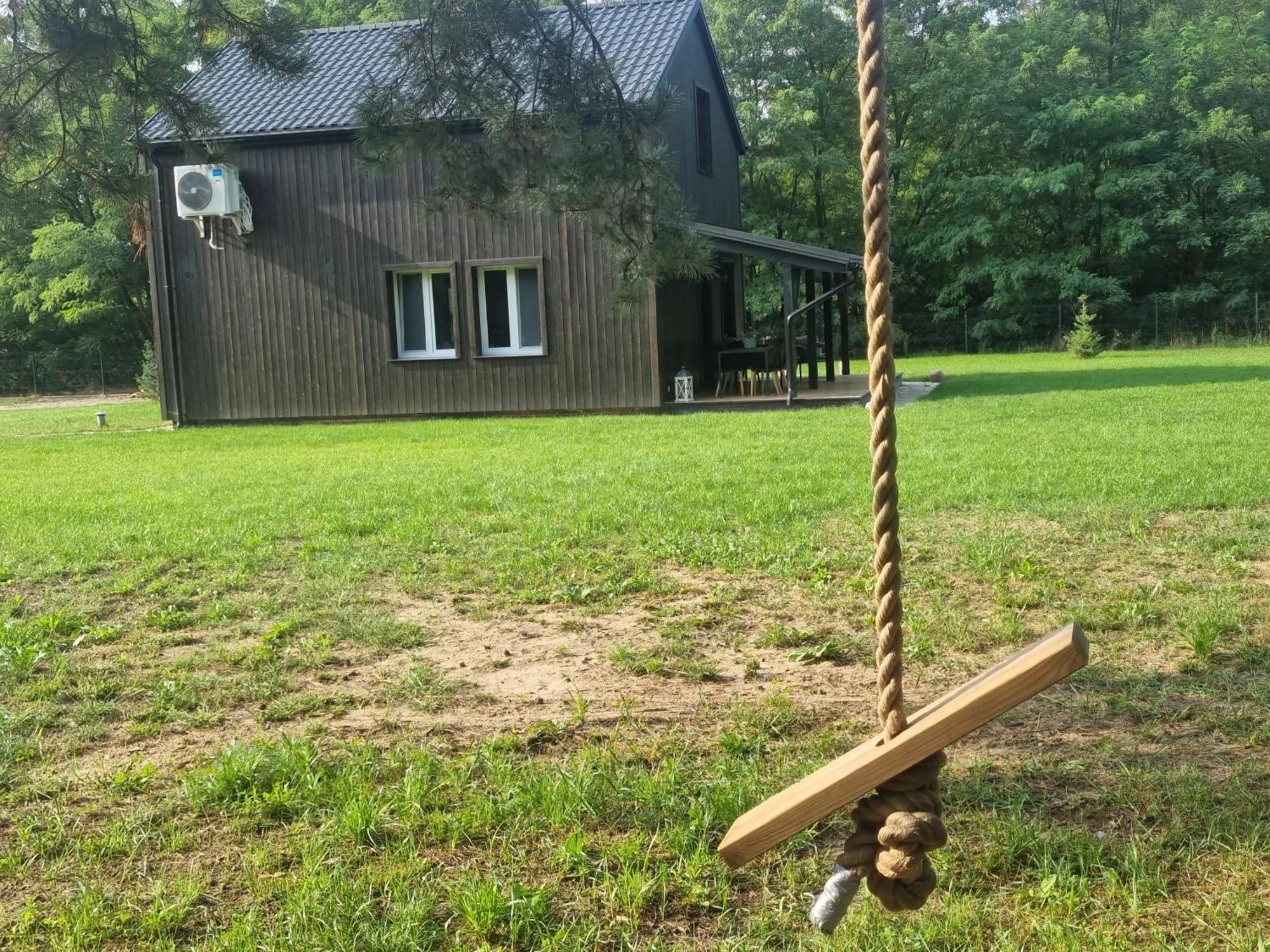 Willa Dom Pod Niebem Lucimia Zewnętrze zdjęcie